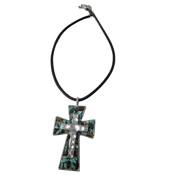 Fashion Cross Stone and Rhinestone Necklace - Picture 4 of 6